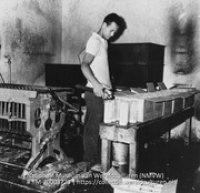 Kaarsenfabriek Aruba Candle Company (Collectie Wereldculturen, TM-20003729), Lawson, Boy (1925-1992)