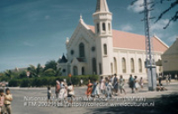 De Rooms-katholieke St. Franciscus kerk in hoofdstad Oranjestad (Collectie Wereldculturen, TM-20029118), Lawson, Boy (1925-1992)