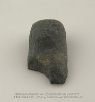 Steenfragment (Collectie Wereldculturen, TM-2344-189)