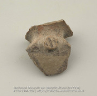 Beschilderd aardewerken fragment (Collectie Wereldculturen, TM-2344-209)