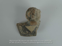 Aardewerk fragment (Collectie Wereldculturen, TM-3214-9)