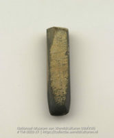Stenen beitel (Collectie Wereldculturen, TM-3603-27)